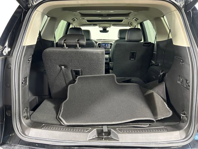 Used 2023 GMC Acadia Denali w/ Denali Ultimate Package image 27
