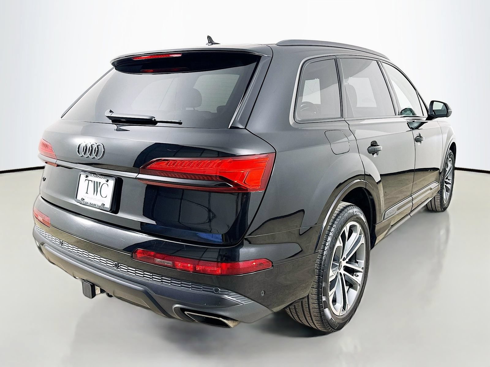 Used 2025 Audi Q7 2.0T Premium Plus AWD/4WD image 5