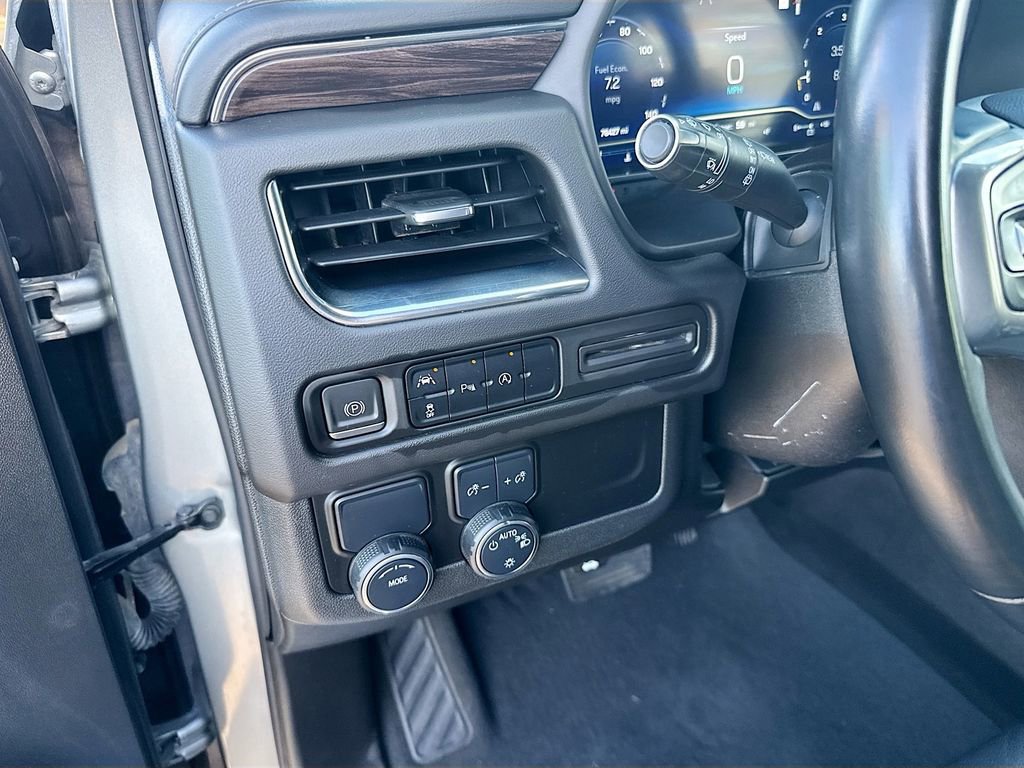 Used 2023 Chevrolet Suburban LT image 10