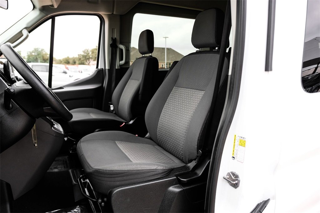 Used 2021 Ford Transit 350 XLT image 31