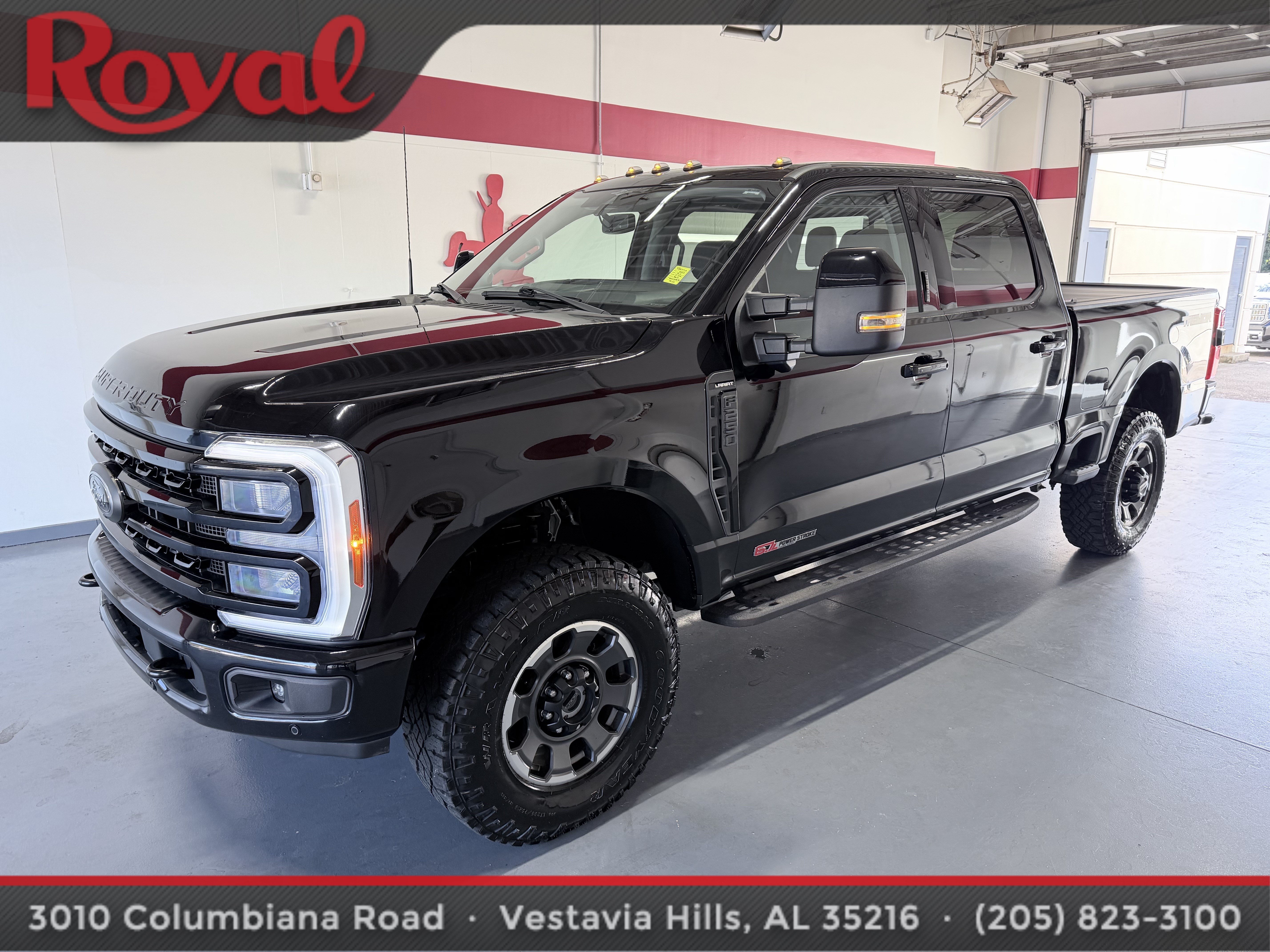 Used 2023 Ford F250 Lariat w/ Lariat Ultimate Package AWD/4WD image 1