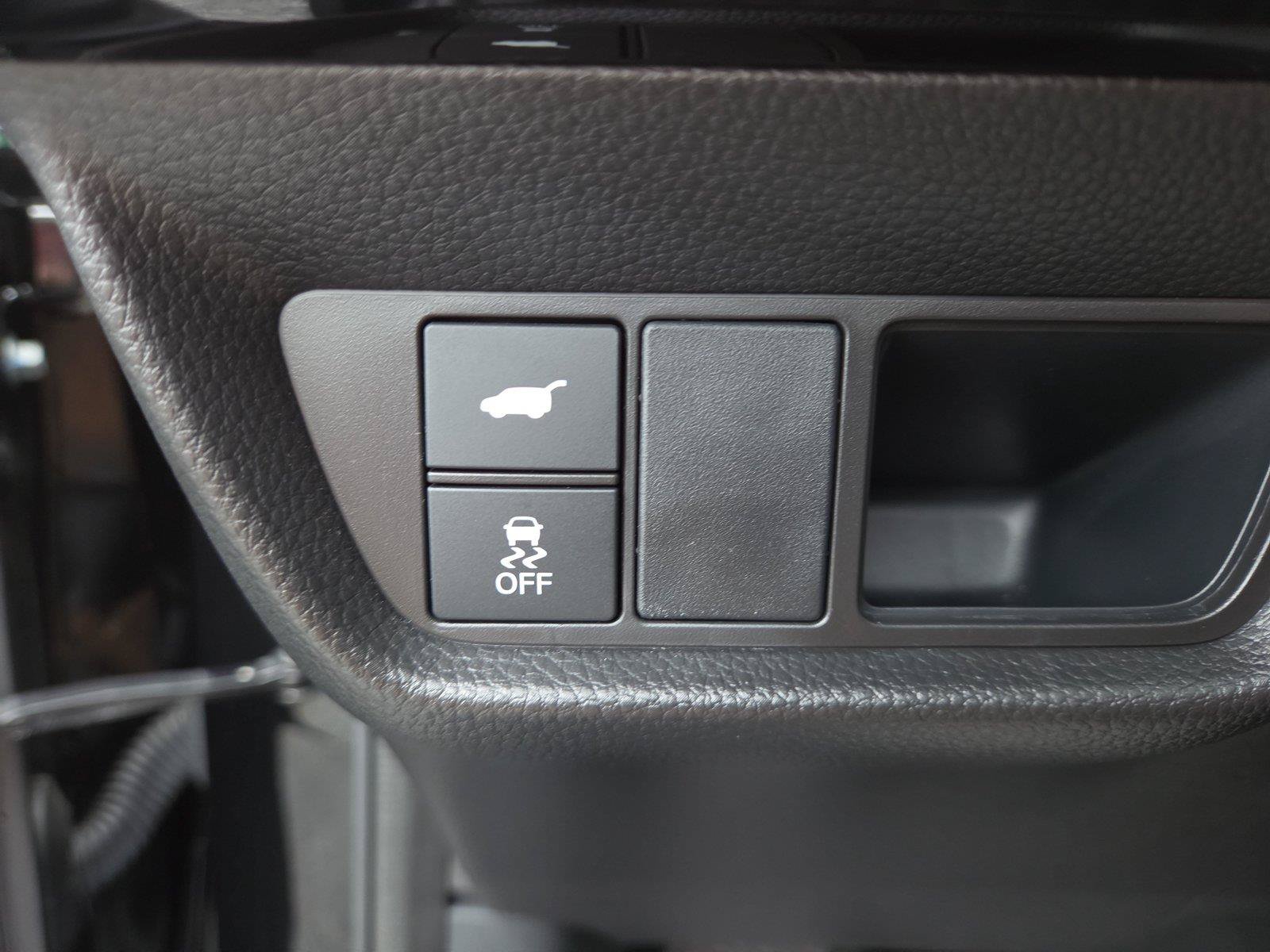 Certified 2026 Acura ADX AWD image 17