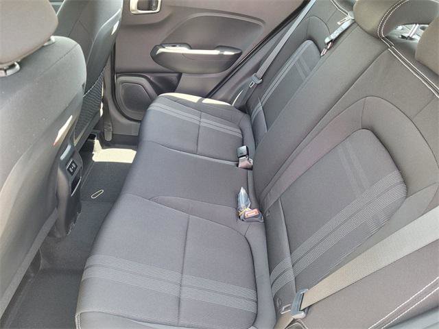 Certified 2025 Hyundai Venue SEL image 6