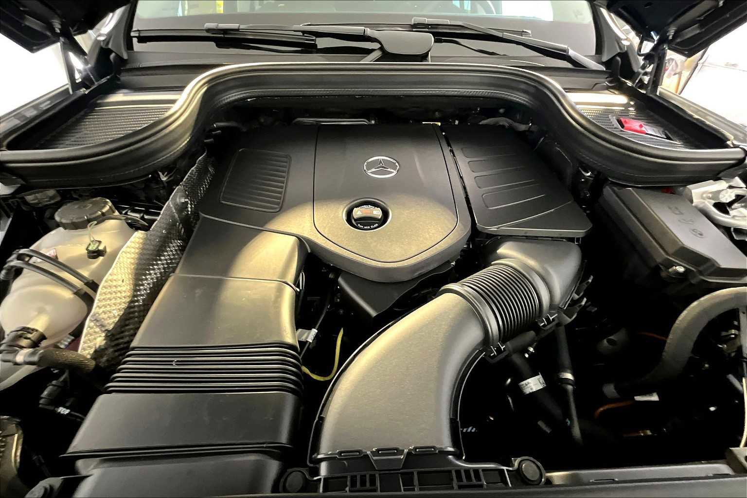 New 2026 Mercedes-Benz GLE 350 4MATIC image 14
