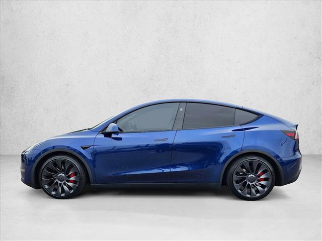 Used 2024 Tesla Model Y Performance image 9