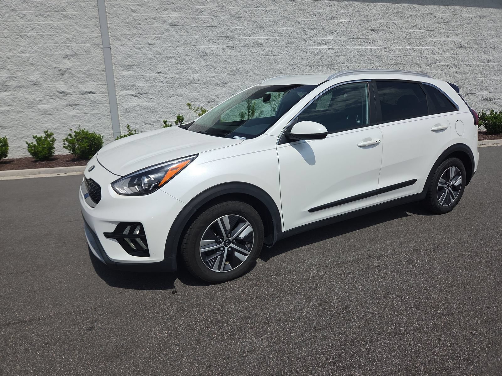 Certified 2021 Kia Niro LXS