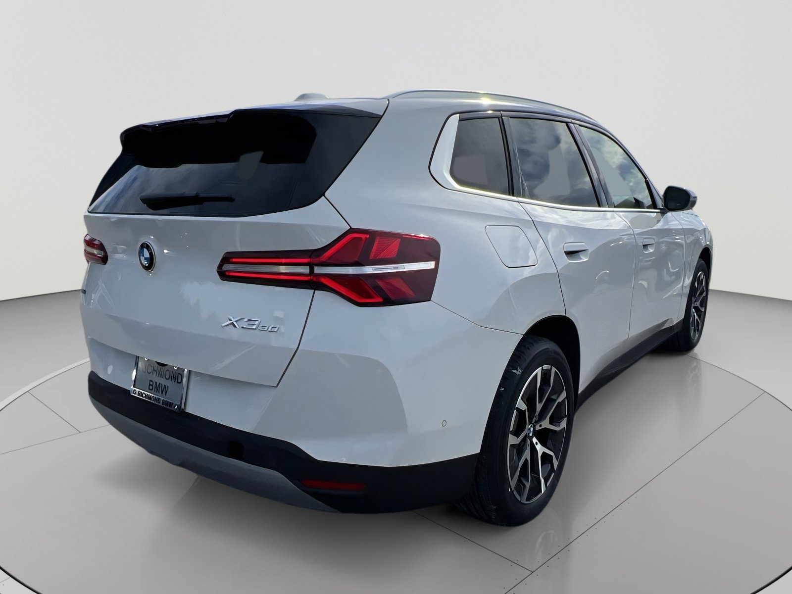 New 2026 BMW X3 xDrive30i w/ Convenience Package AWD/4WD image 5