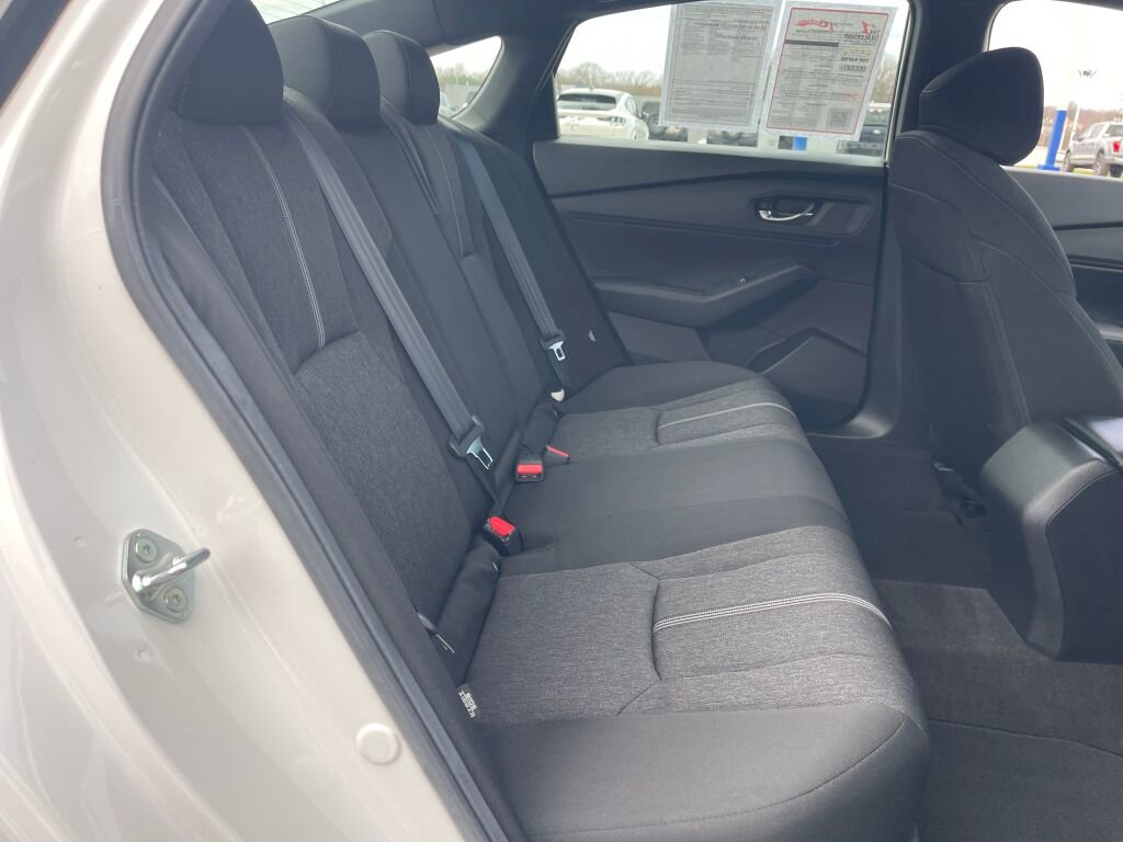 Used 2023 Honda Accord Sport image 28