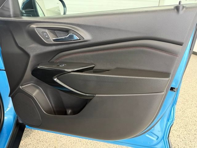 Used 2026 Chevrolet Trax RS w/ Driver Confidence Package FWD image 21