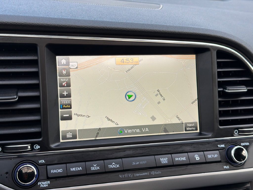 Used 2017 Hyundai Elantra Limited w/ Limited Tech Package 04 FWD image 25