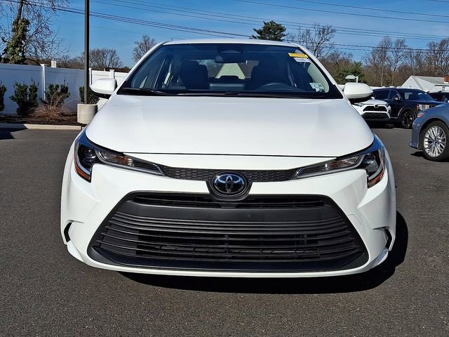 Certified 2024 Toyota Corolla LE FWD image 2