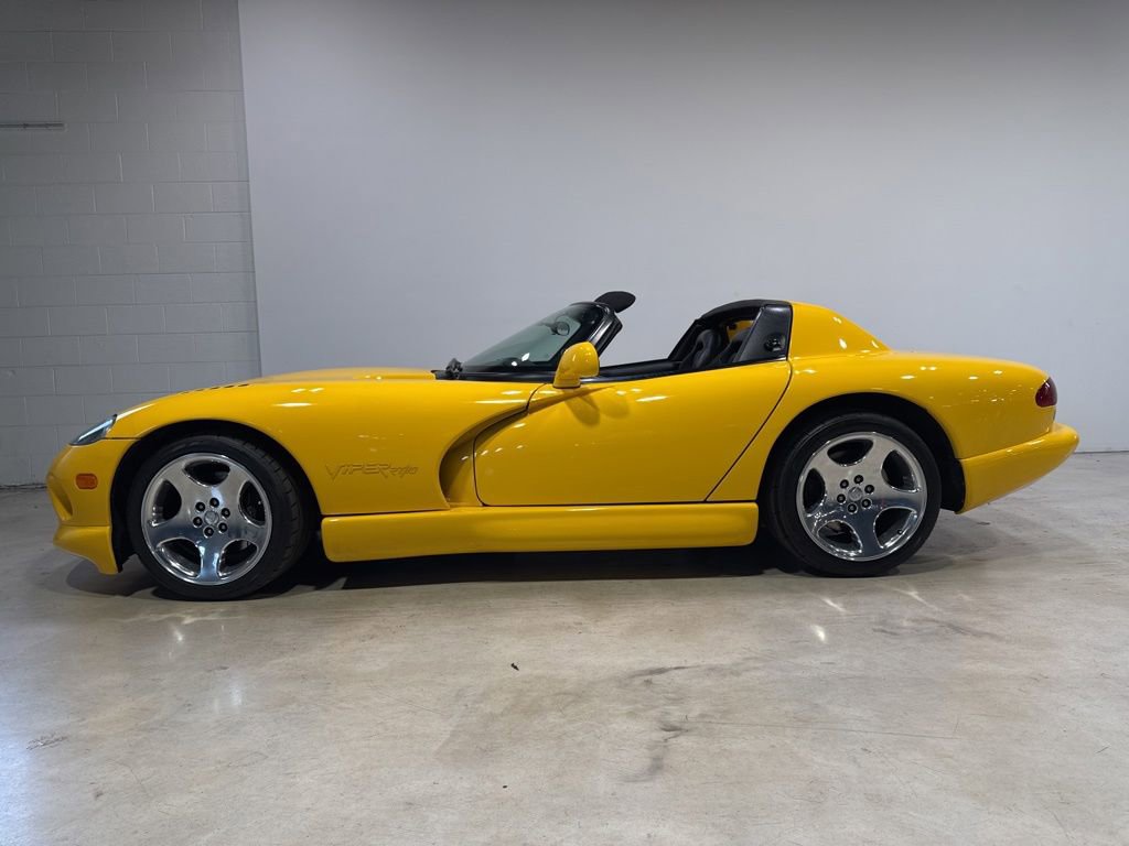 Used 2001 Dodge Viper RT/10 RWD image 4