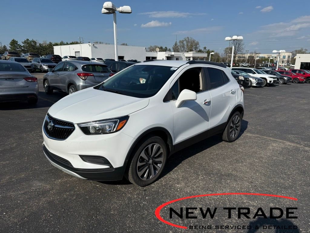 Used 2022 Buick Encore Preferred w/ Safety Package AWD/4WD image 1