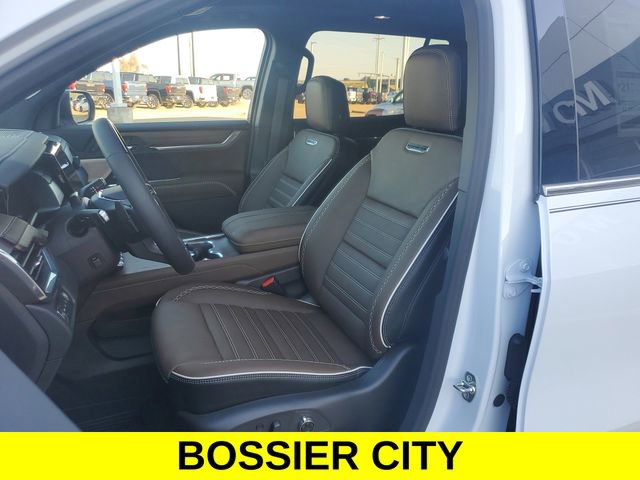 New 2026 GMC Acadia Denali Ultimate w/ LPO, Floor Liner Package AWD/4WD image 10