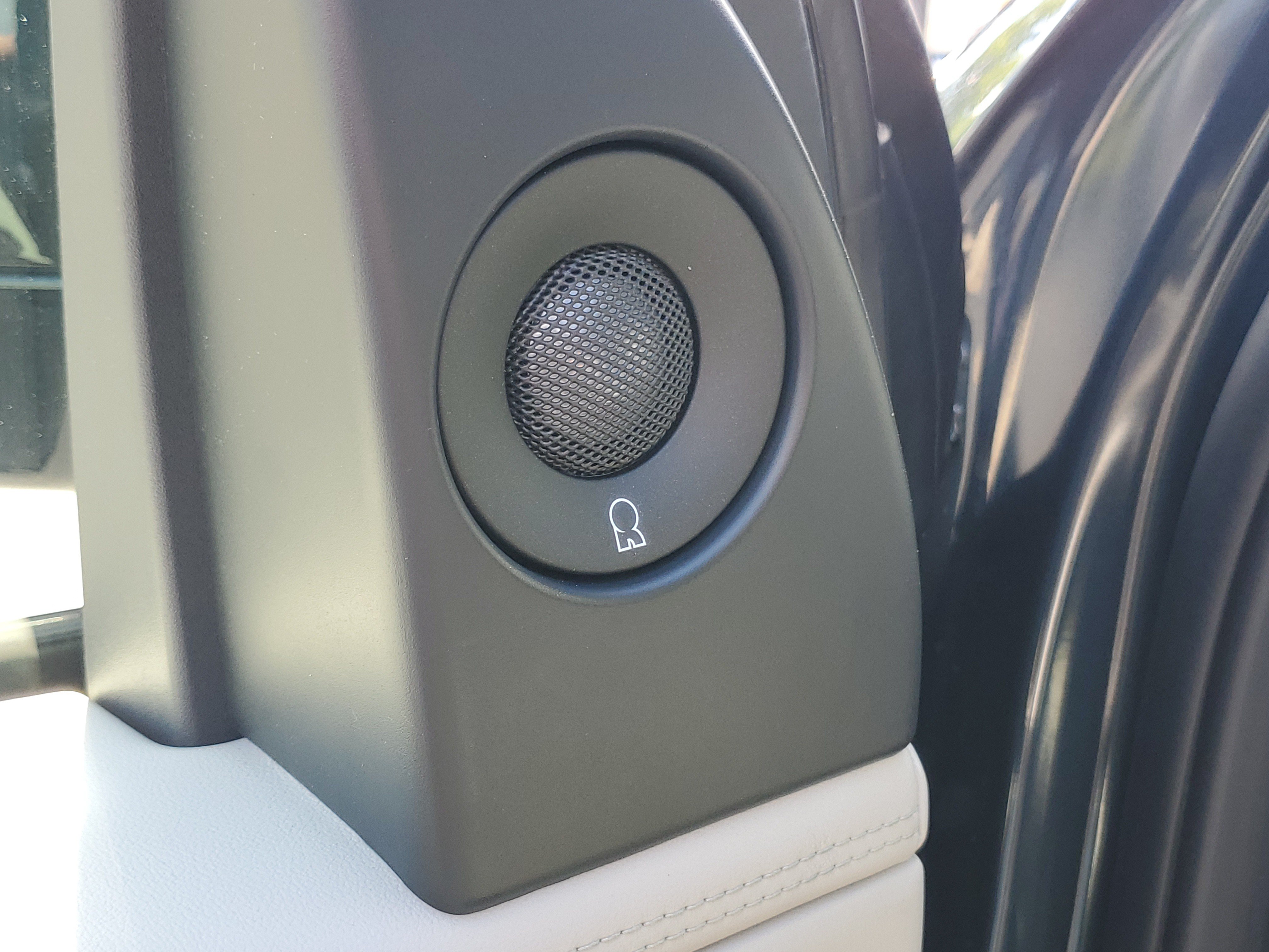 New 2026 Lincoln Navigator L Reserve w/ Jet Appearance Package AWD/4WD image 9