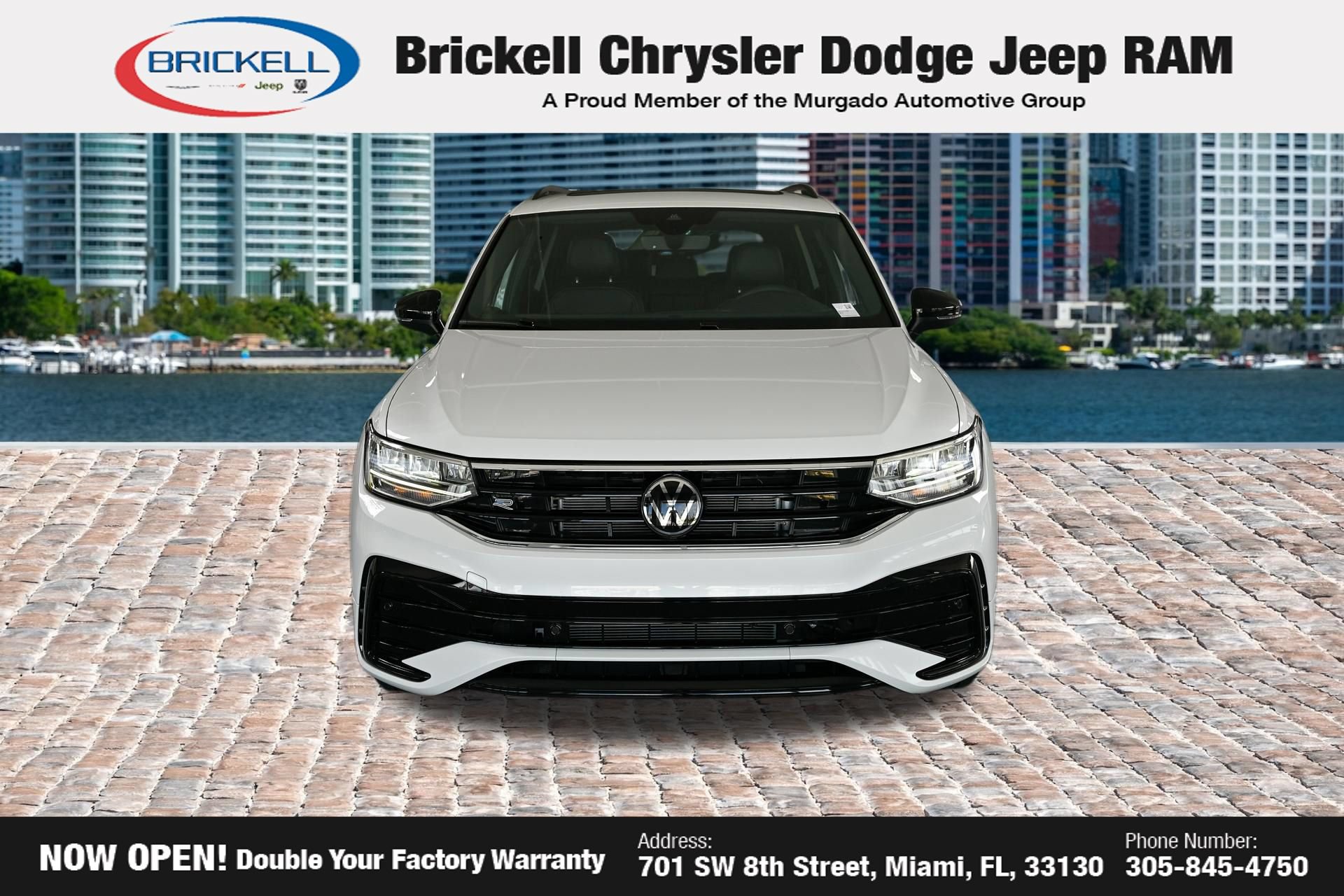 Used 2024 Volkswagen Tiguan SE R-Line FWD image 2