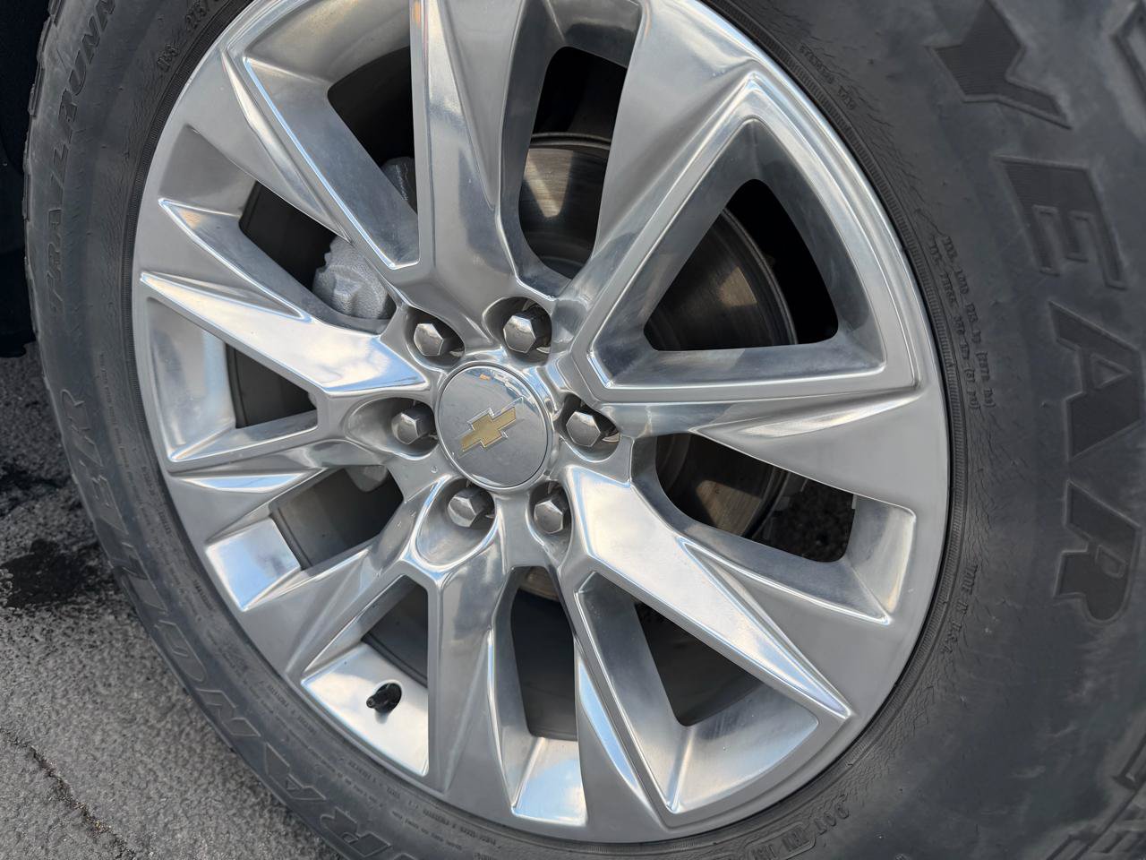 Used 2021 Chevrolet Silverado 1500 LTZ AWD/4WD image 9