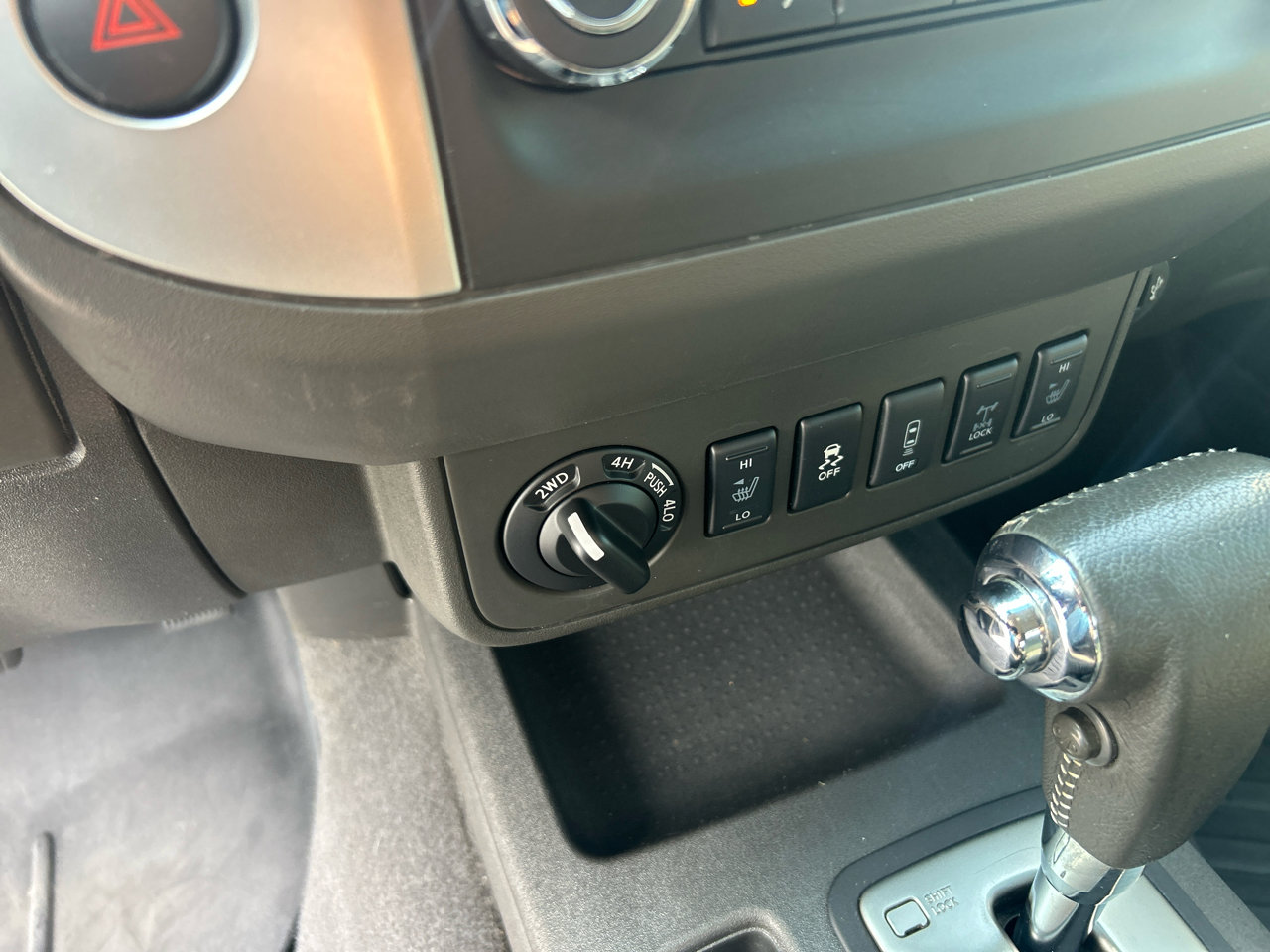 Used 2018 Nissan Frontier PRO-4X image 21