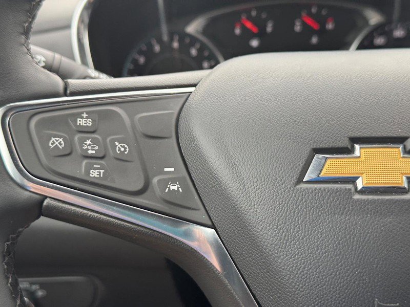 Certified 2024 Chevrolet Equinox LT w/ LPO, Floor Liner Package image 18