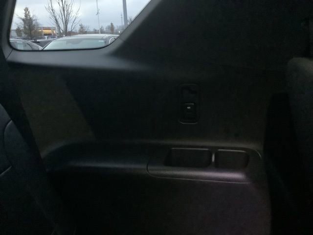 Used 2023 Chevrolet Traverse RS image 13