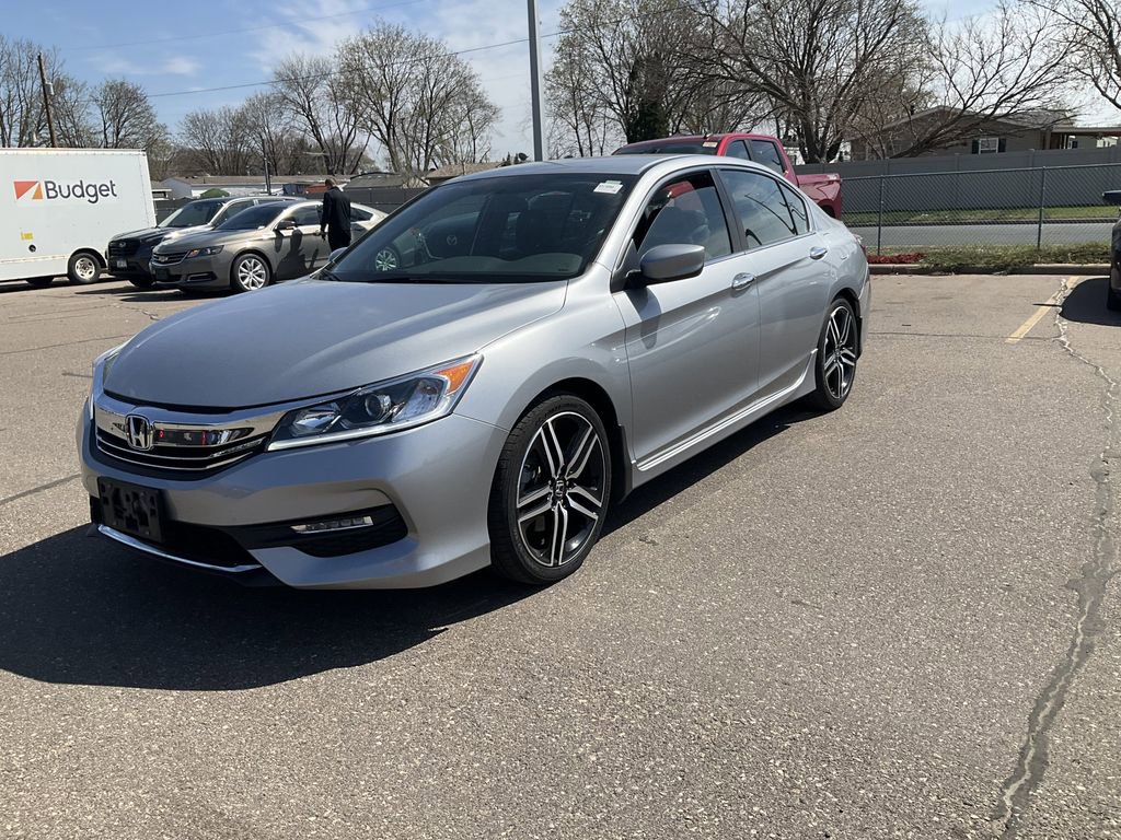 Used 2016 Honda Accord Sport image 30