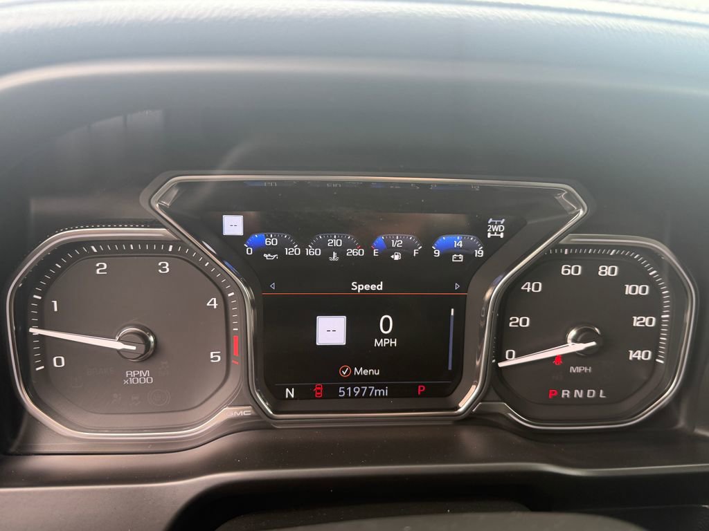 Used 2020 GMC Sierra 3500 AT4 w/ AT4 Premium Package AWD/4WD image 5