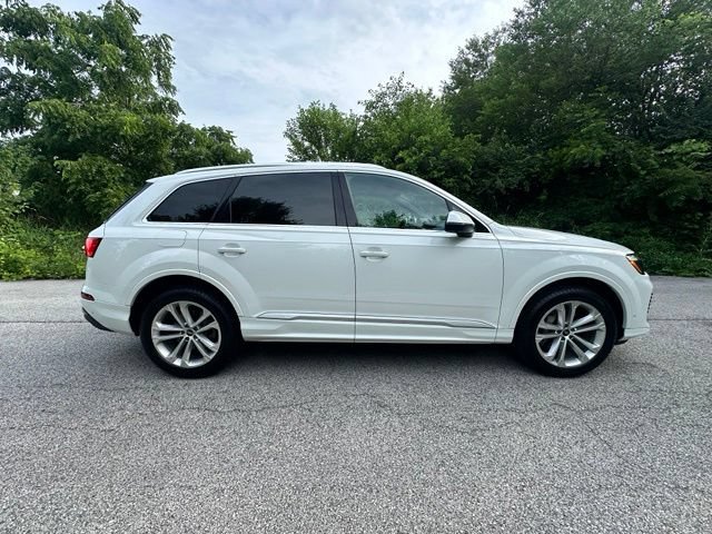 Used 2025 Audi Q7 3.0T Premium Plus AWD/4WD image 4