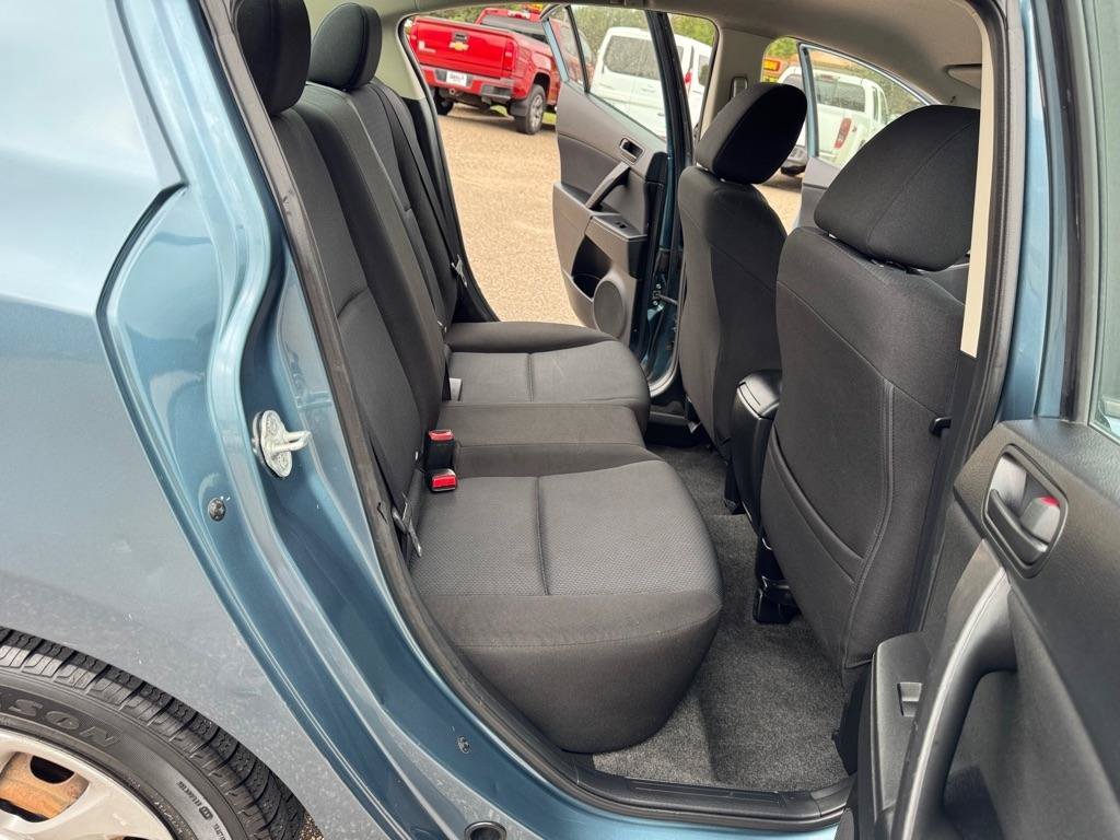 Used 2011 MAZDA MAZDA3 i Sport FWD image 20