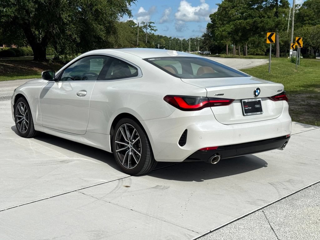 Used 2025 BMW 430i xDrive Coupe w/ Premium Package AWD/4WD image 5