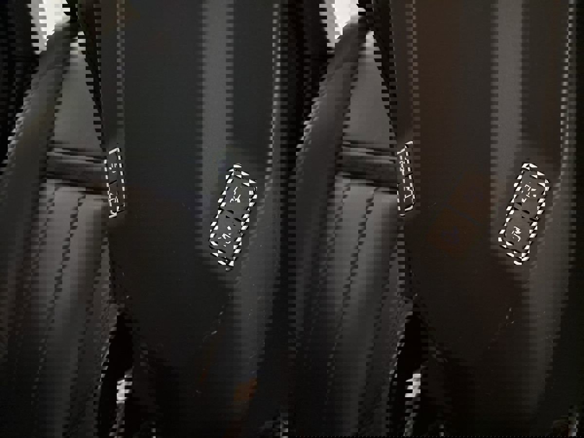 Used 2015 Land Rover Range Rover Long Wheelbase Autobiography image 53