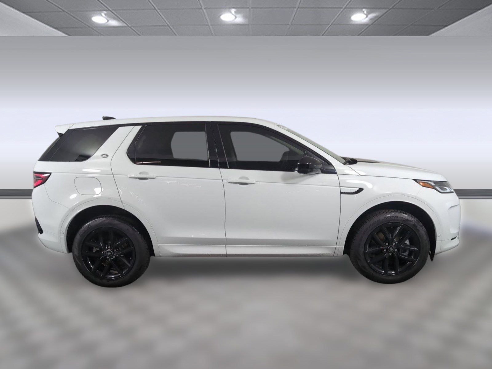 Used 2025 Land Rover Discovery Sport S AWD/4WD image 7