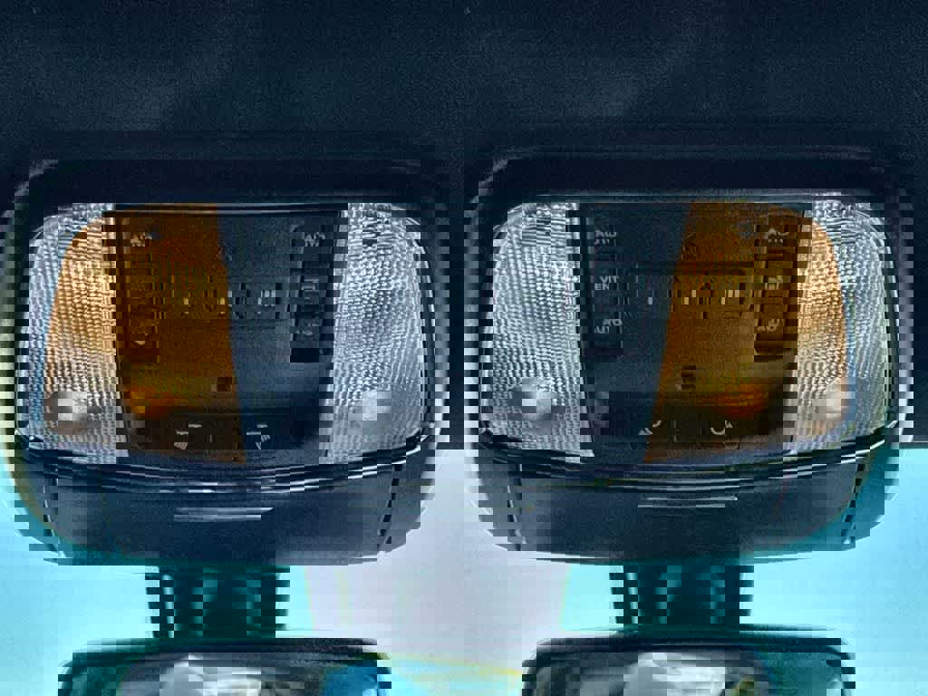 Used 2023 Chrysler 300 S image 20