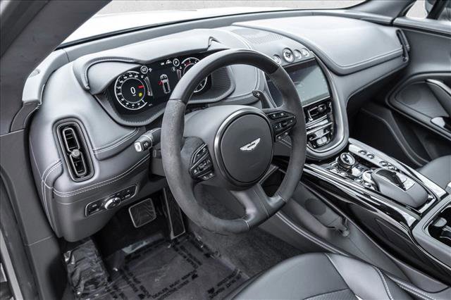 Used 2024 Aston Martin DBX 707 image 10