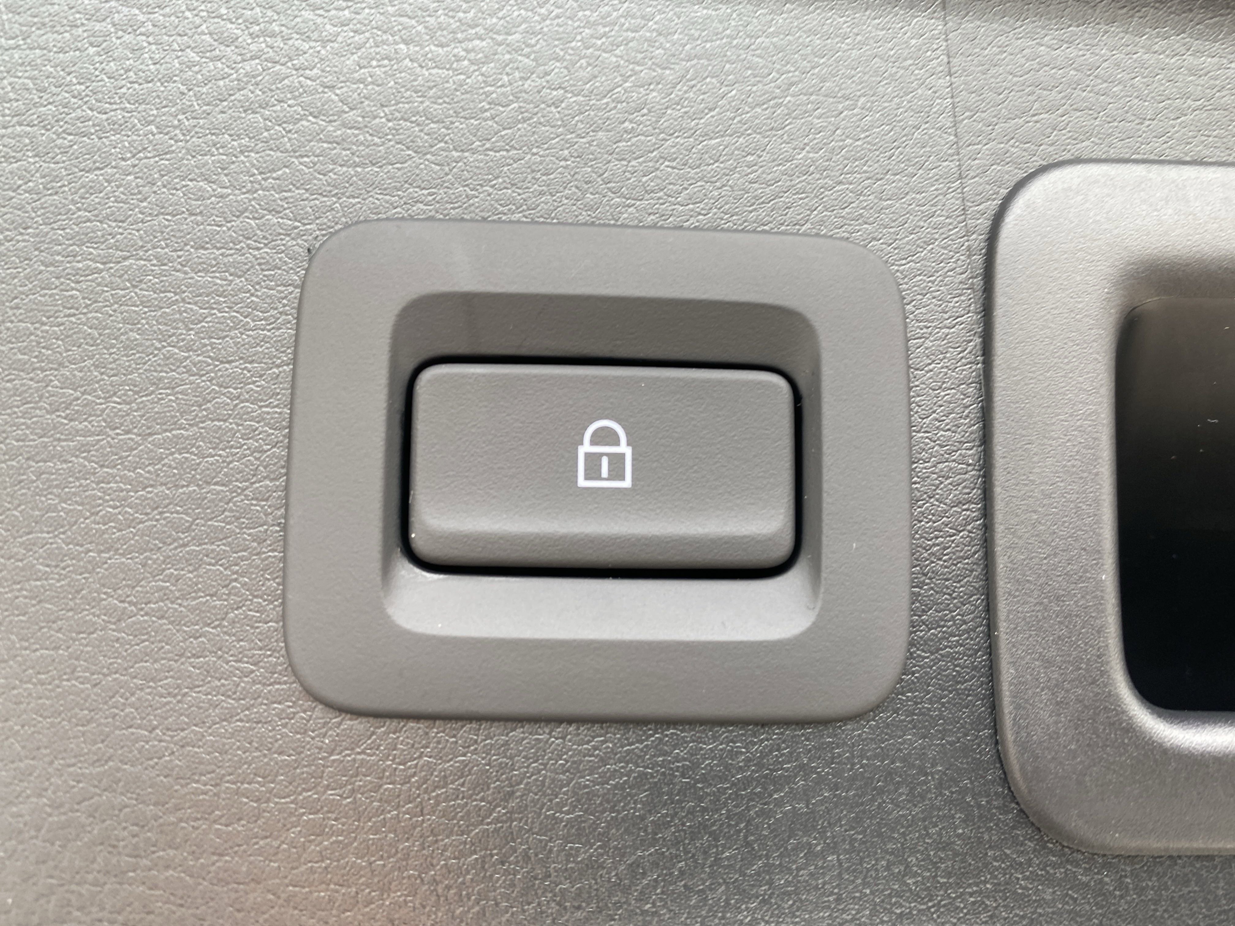 New 2025 MAZDA CX-30 AWD 2.5 S w/ Preferred Package image 32