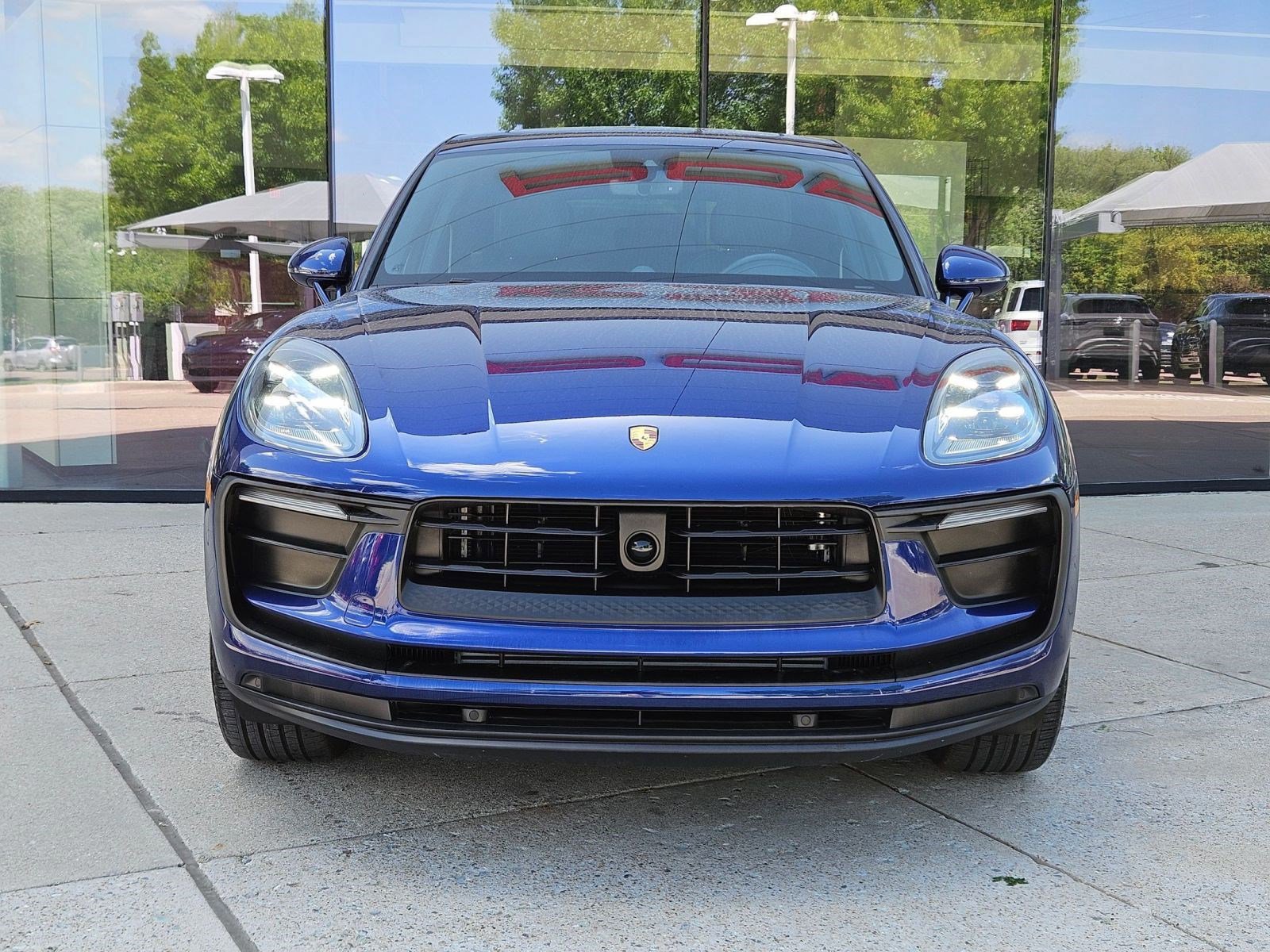 Certified 2026 Porsche Macan image 6