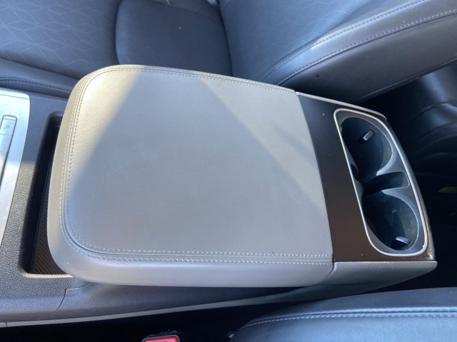 Used 2025 Kia Carnival FWD image 42
