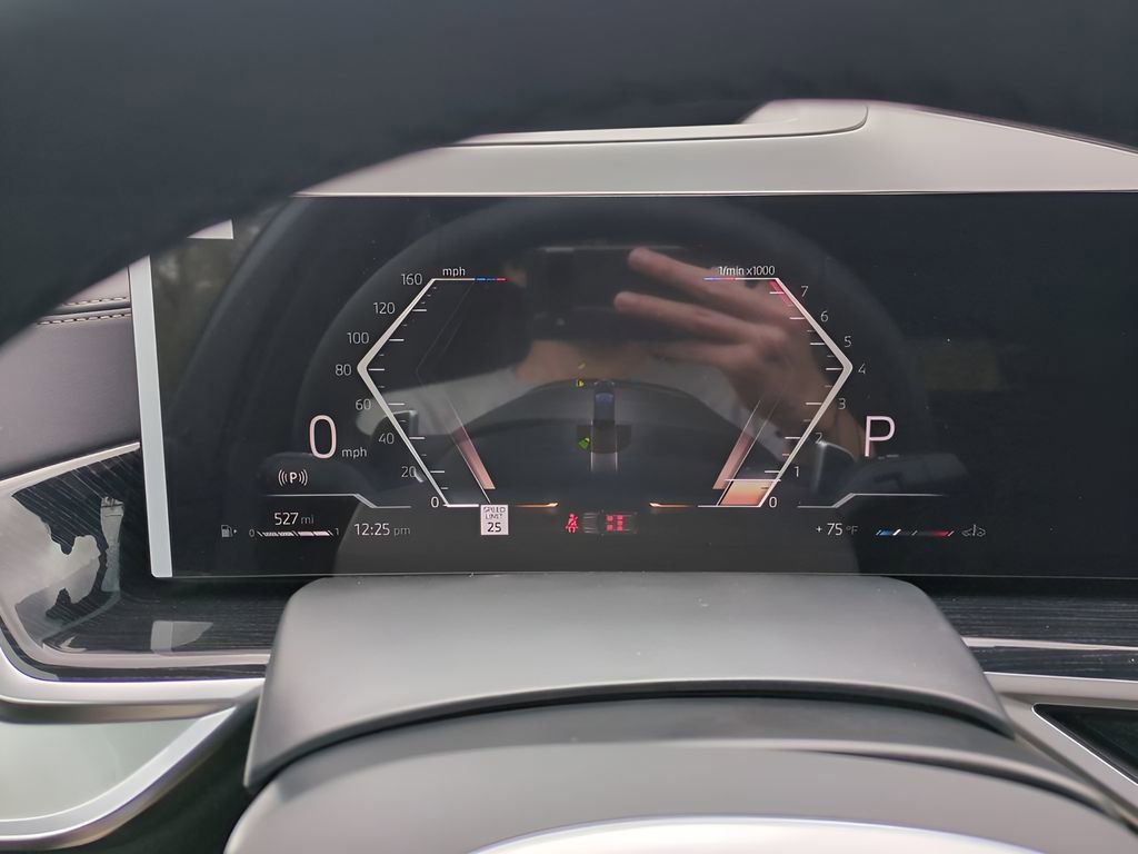 New 2026 BMW X5 sDrive40i w/ M Sport Package image 28