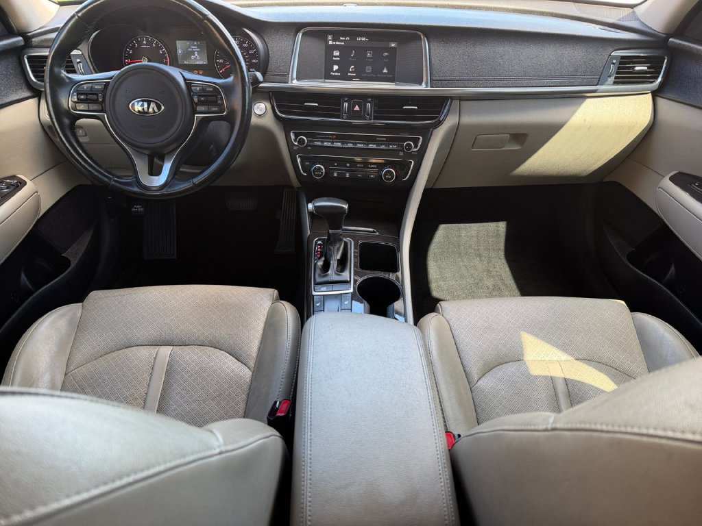 Used 2018 Kia Optima EX FWD image 16