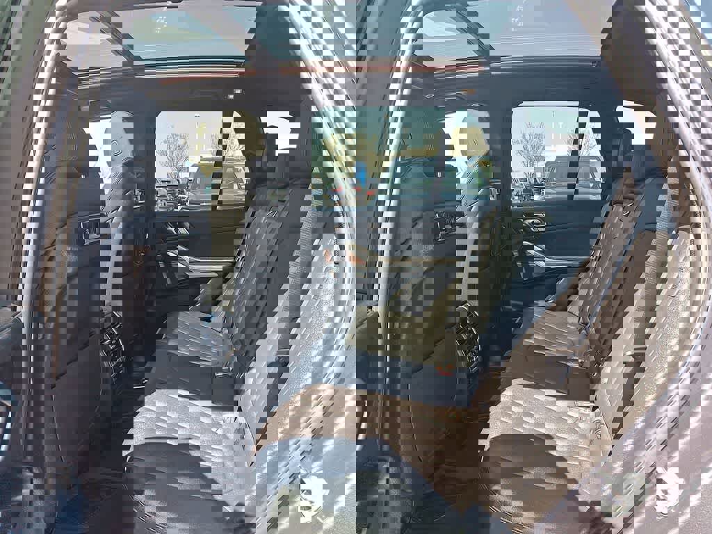 Used 2021 BMW X5 xDrive40i w/ Convenience Package AWD/4WD image 20