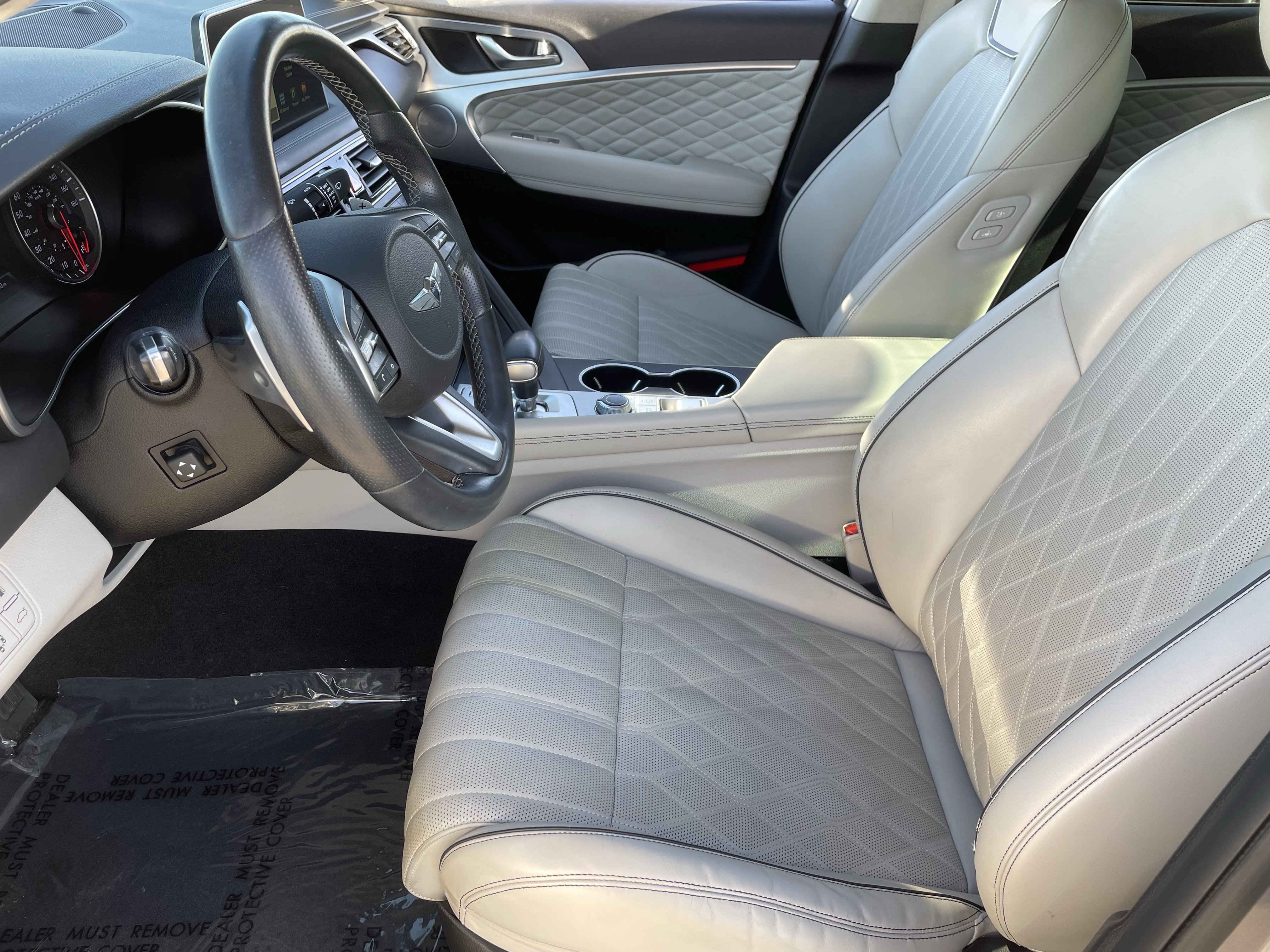 Used 2021 Genesis G70 2.0T w/ Prestige Package image 17