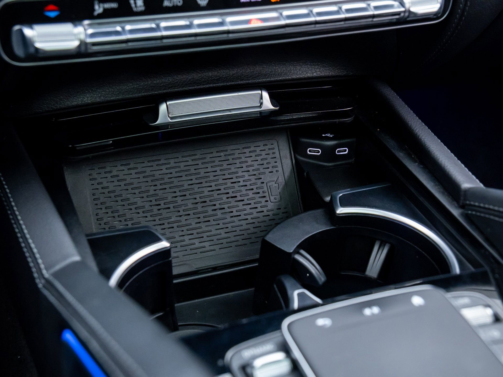 Used 2024 Mercedes-Benz GLE 53 AMG 4MATIC Coupe image 28