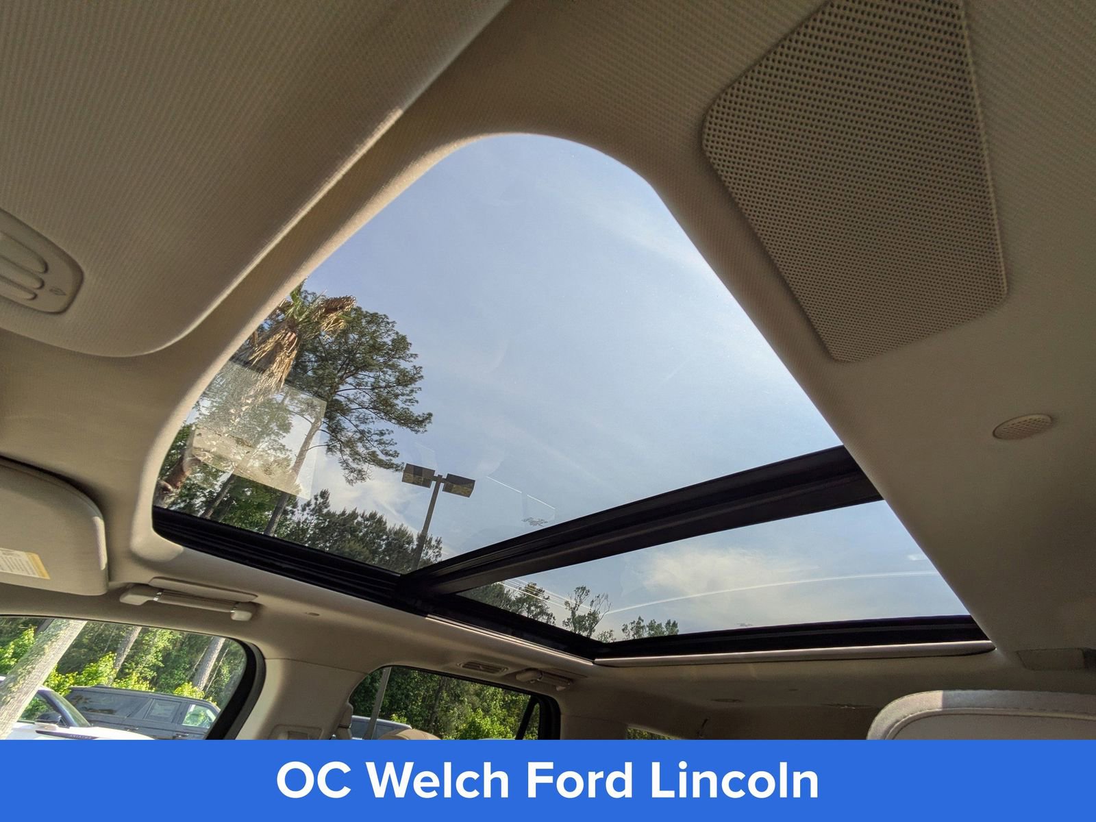 Certified 2023 Lincoln Navigator Reserve RWD image 14