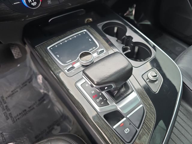 Used 2017 Audi Q7 3.0T Premium Plus w/ Premium Plus Package image 17