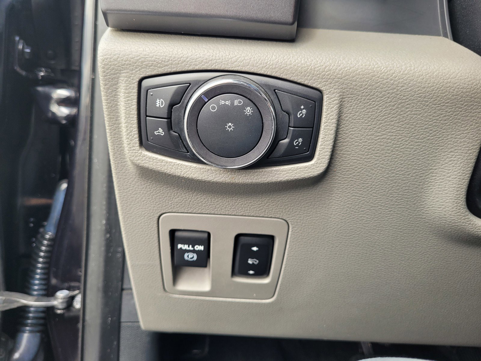 Used 2019 Ford F150 XL image 24