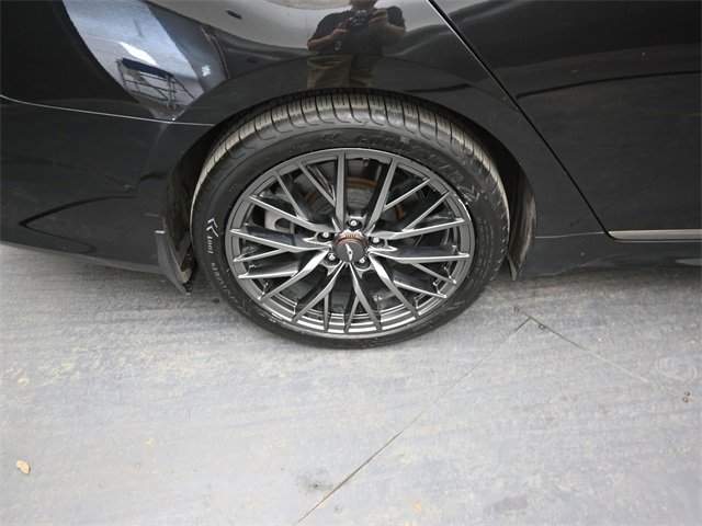 Used 2018 Genesis G80 3.3T Sport image 9