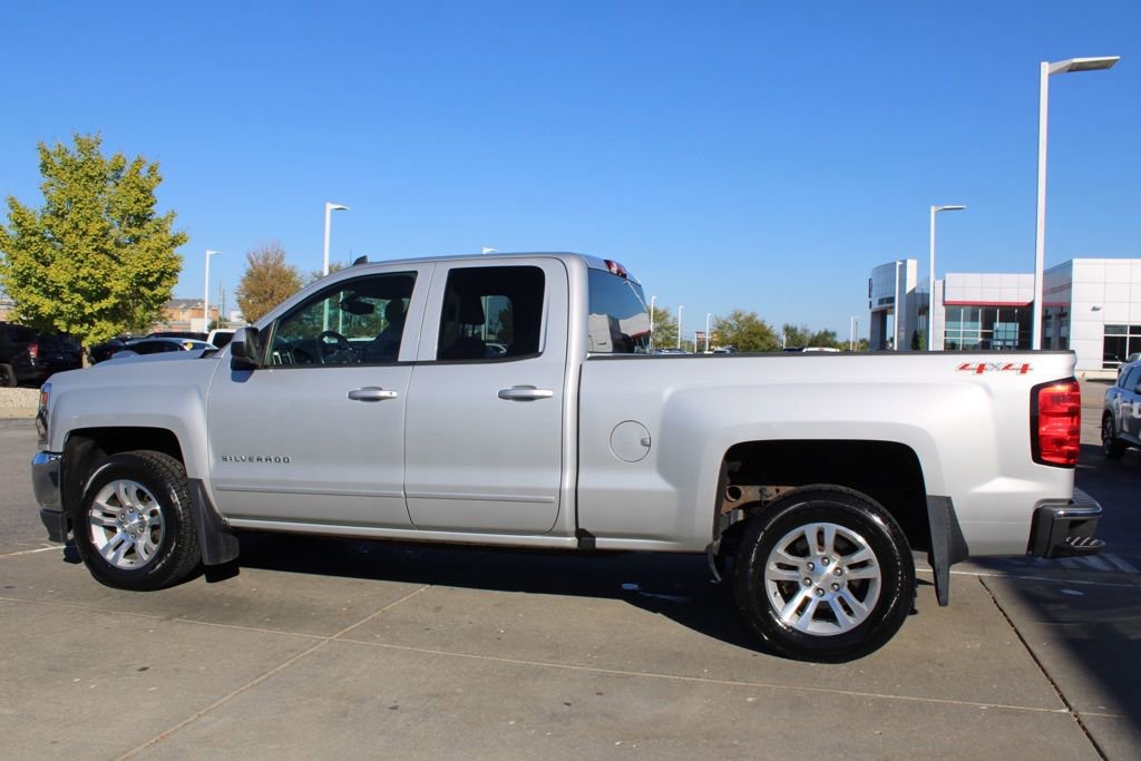Used 2017 Chevrolet Silverado 1500 LT w/ All Star Edition image 4