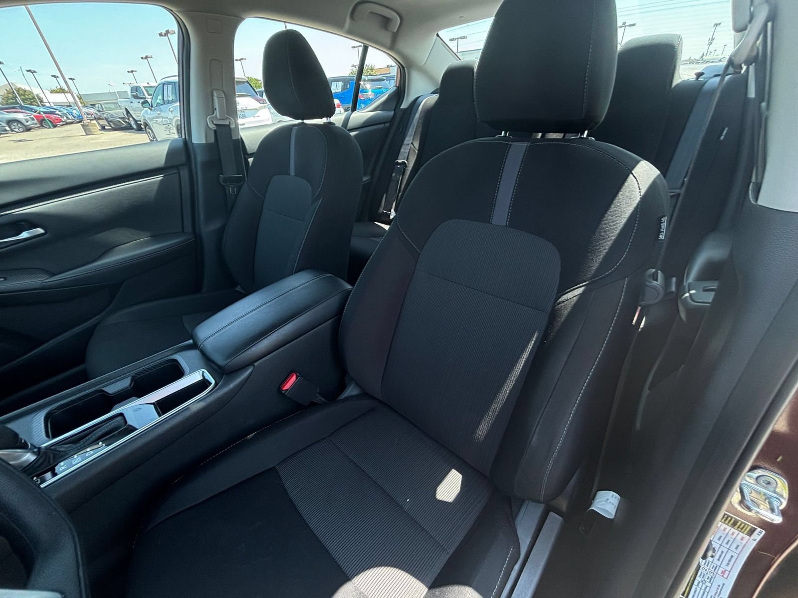Used 2025 Nissan Sentra SV FWD image 36