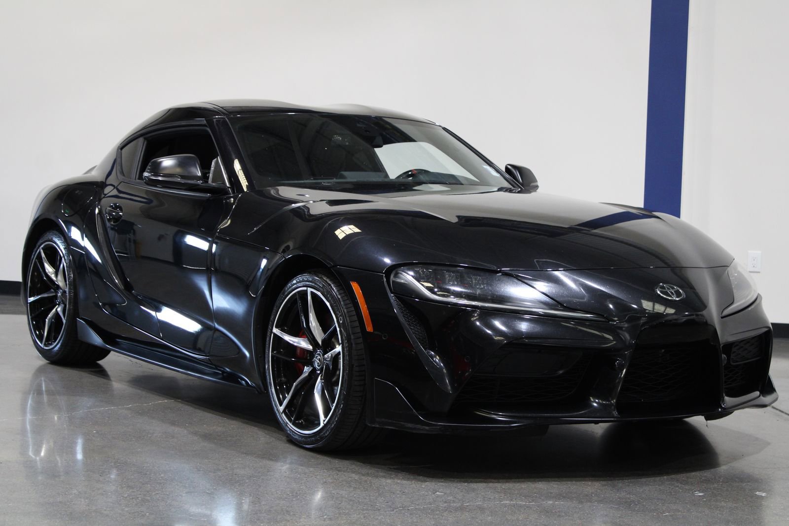 Used 2020 Toyota Supra Premium w/ Driver Assist Package RWD image 4
