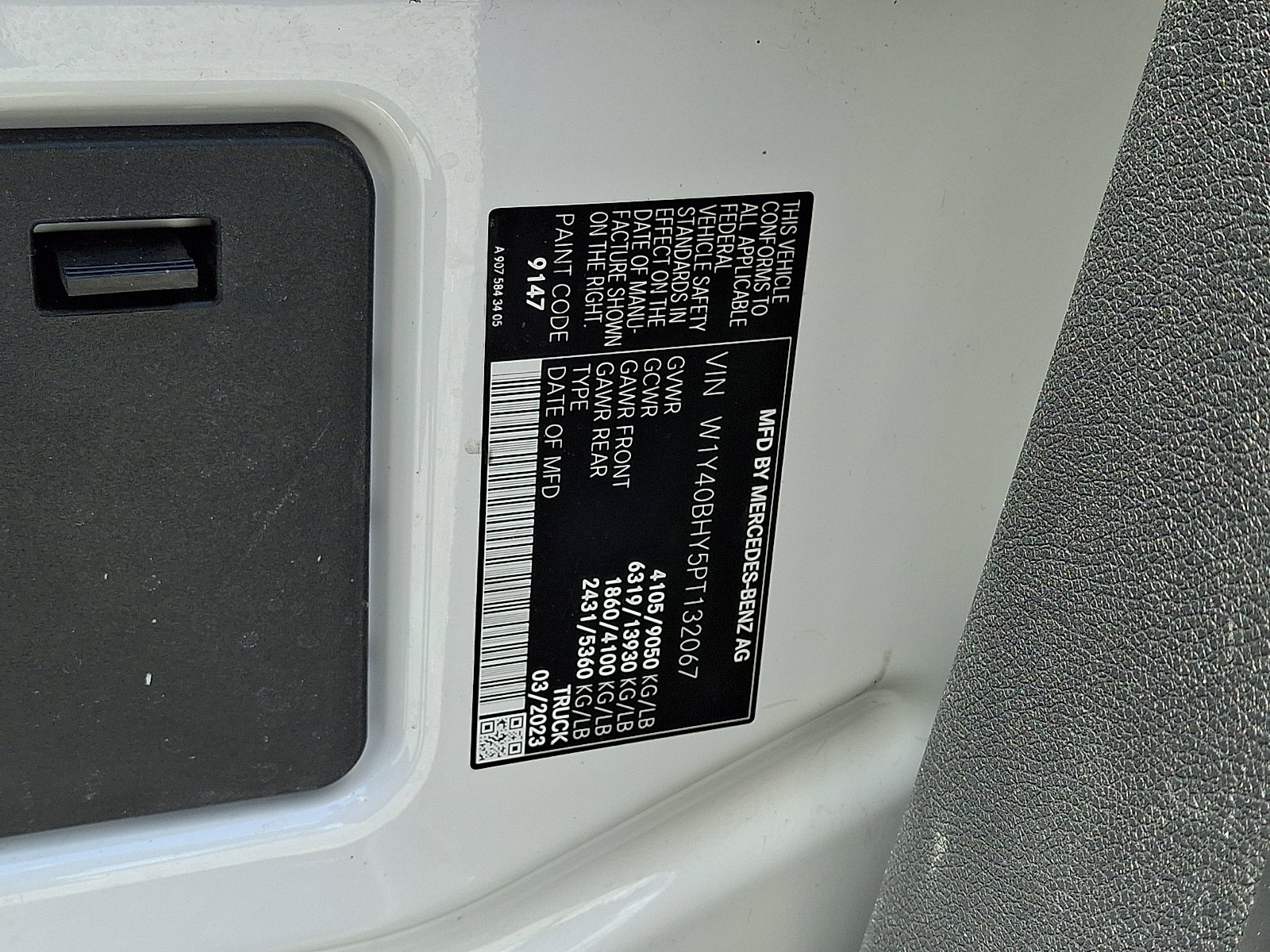 Used 2023 Mercedes-Benz Sprinter 2500 image 27