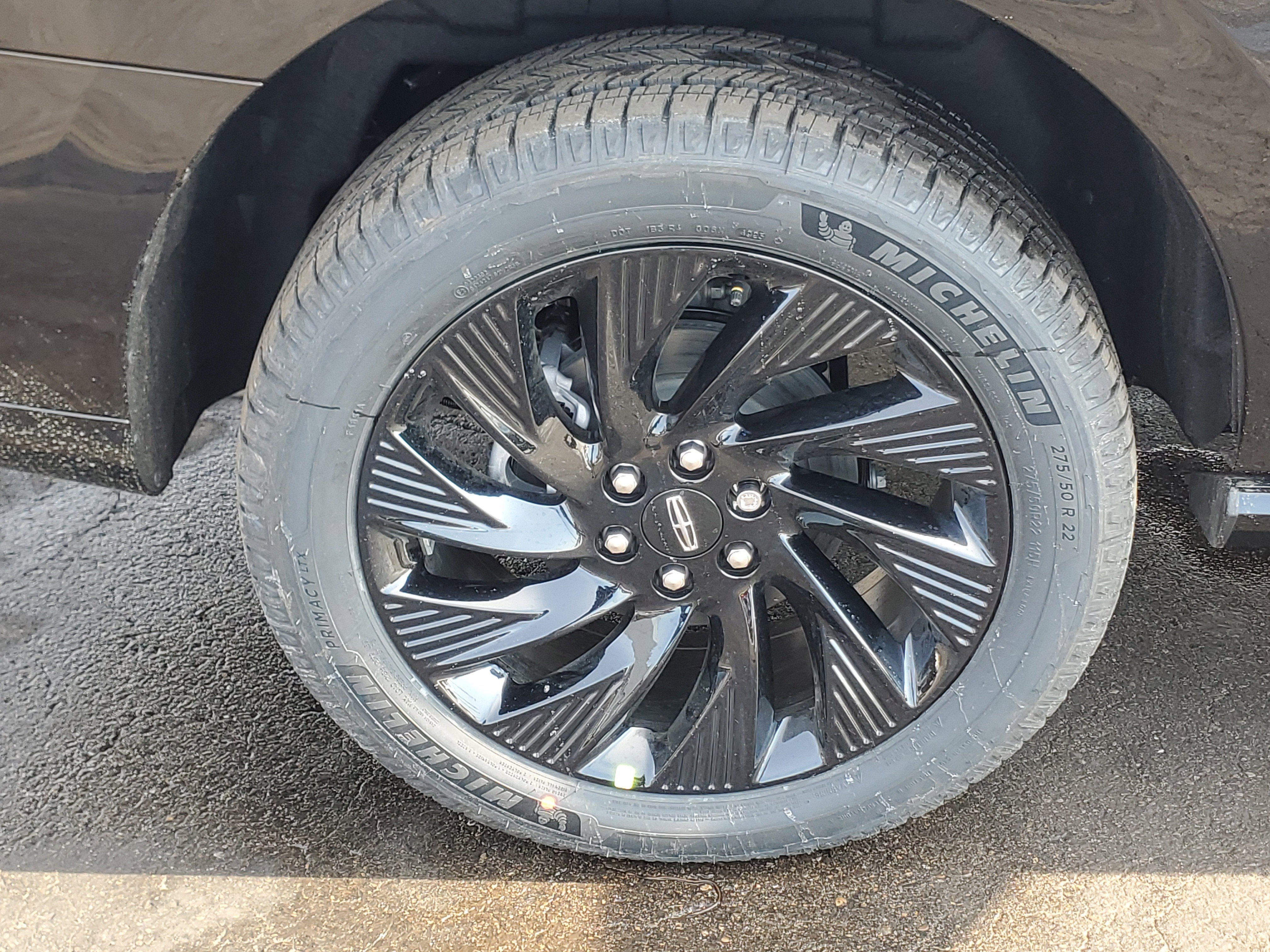 New 2026 Lincoln Navigator Reserve w/ Jet Appearance Package image 5